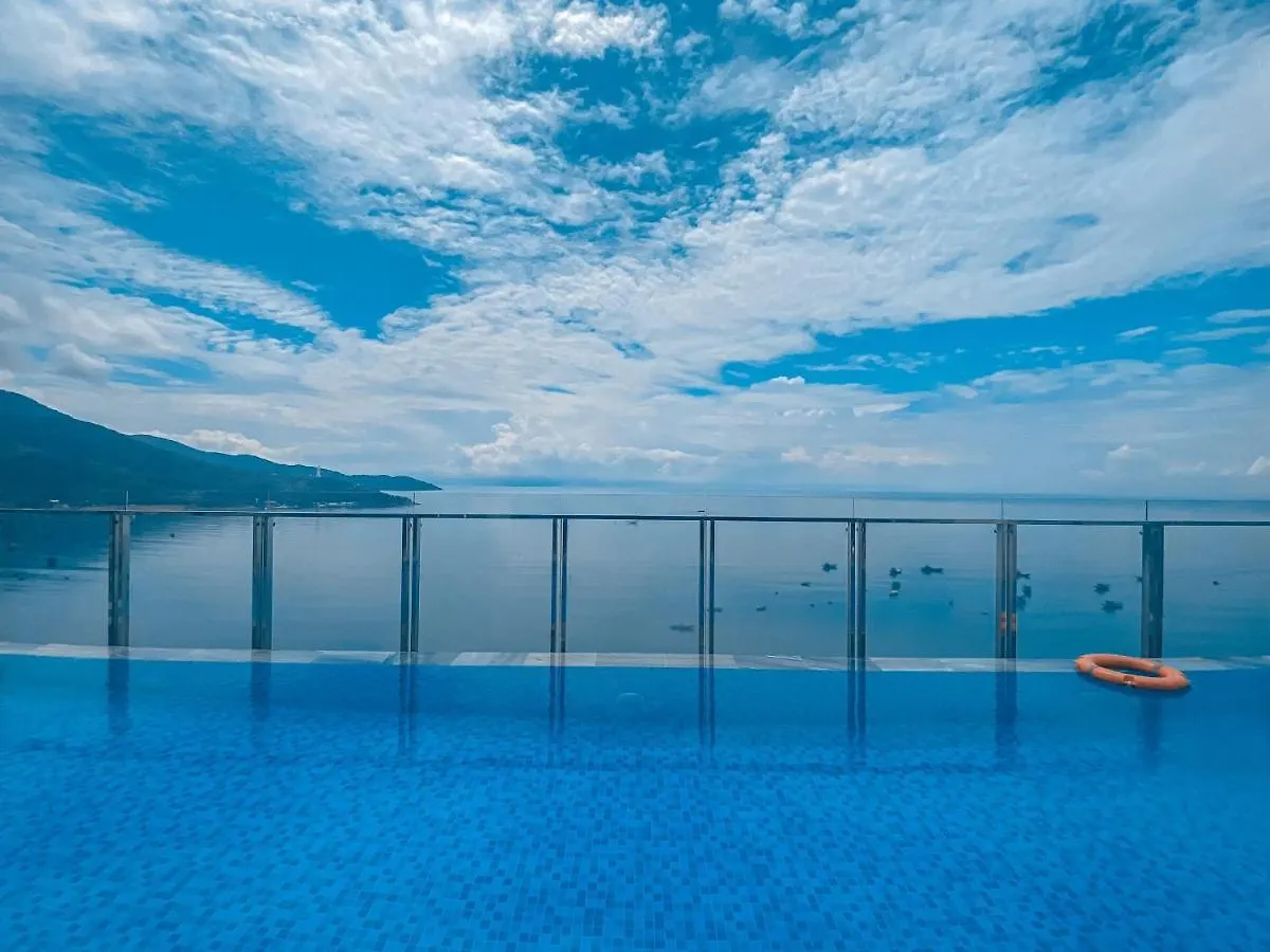 Grand Gold Beach Hotel & Spa Da Nang