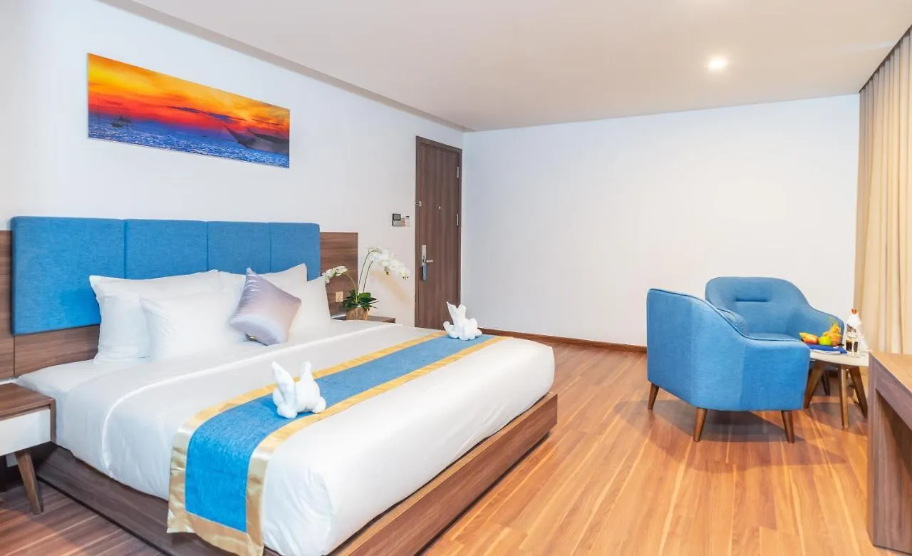 Grand Gold Beach Hotel & Spa Da Nang