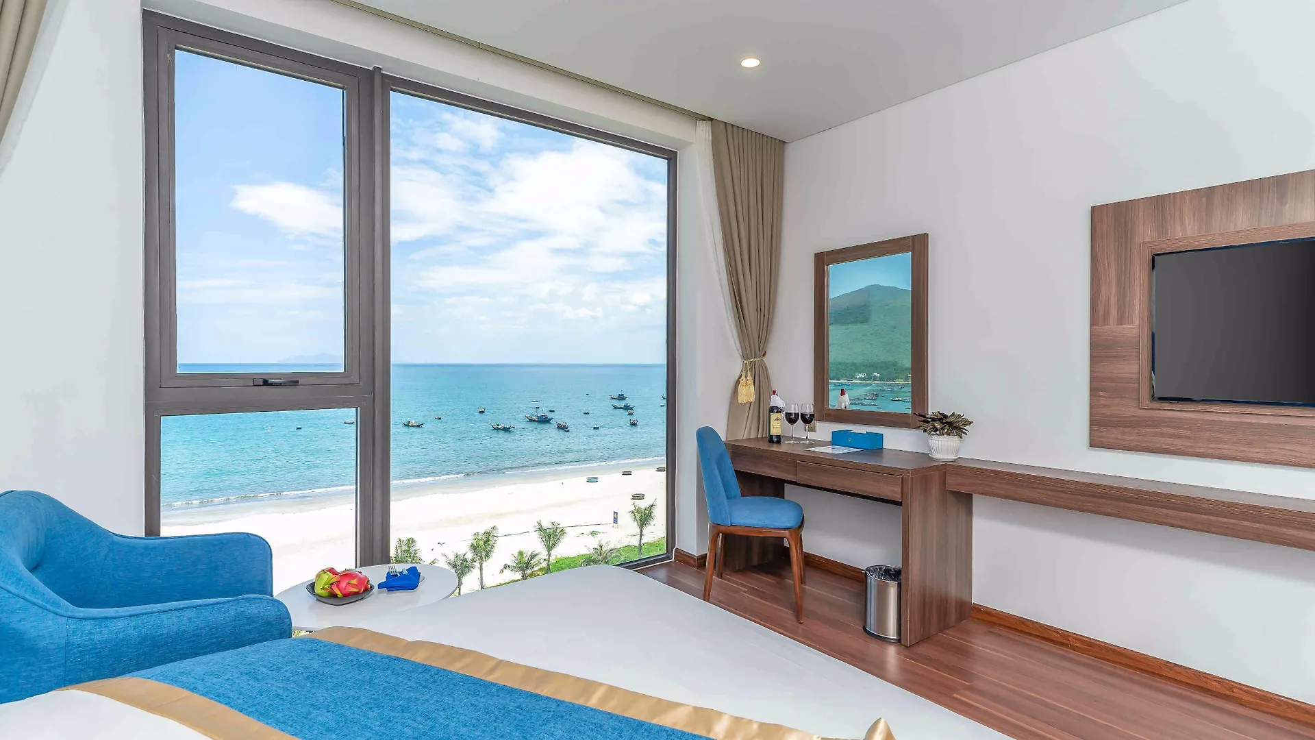 Grand Gold Beach Hotel & Spa Da Nang