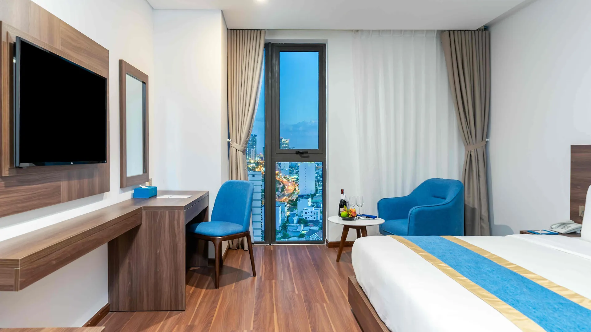 Grand Gold Beach Hotel & Spa Da Nang