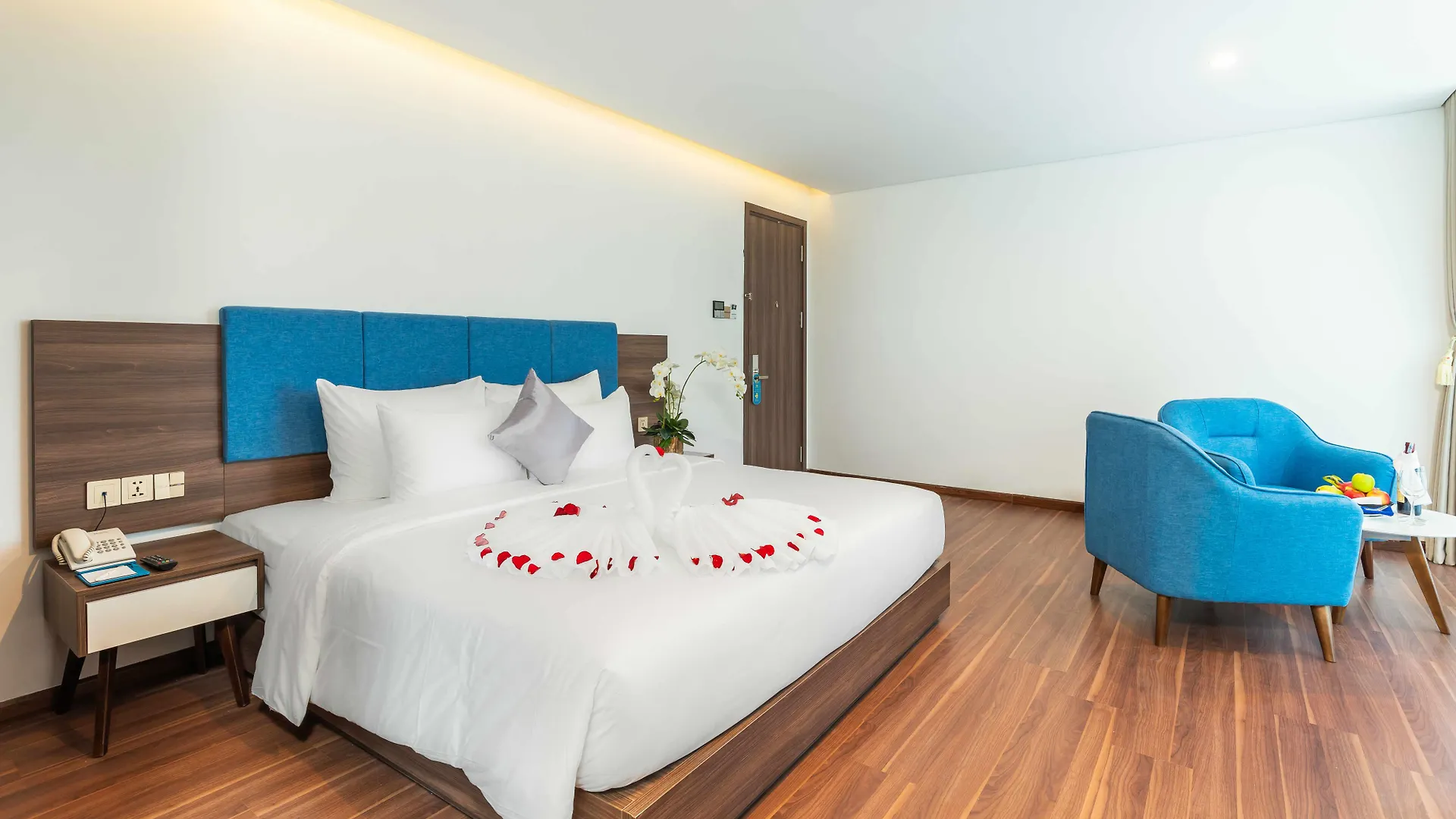 Grand Gold Beach Hotel & Spa Da Nang Vietnam