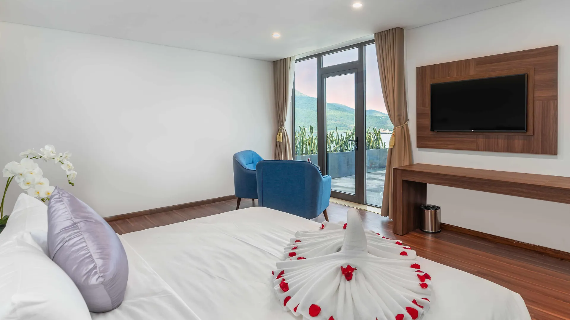 Grand Gold Beach Hotel & Spa Danang Vietnam