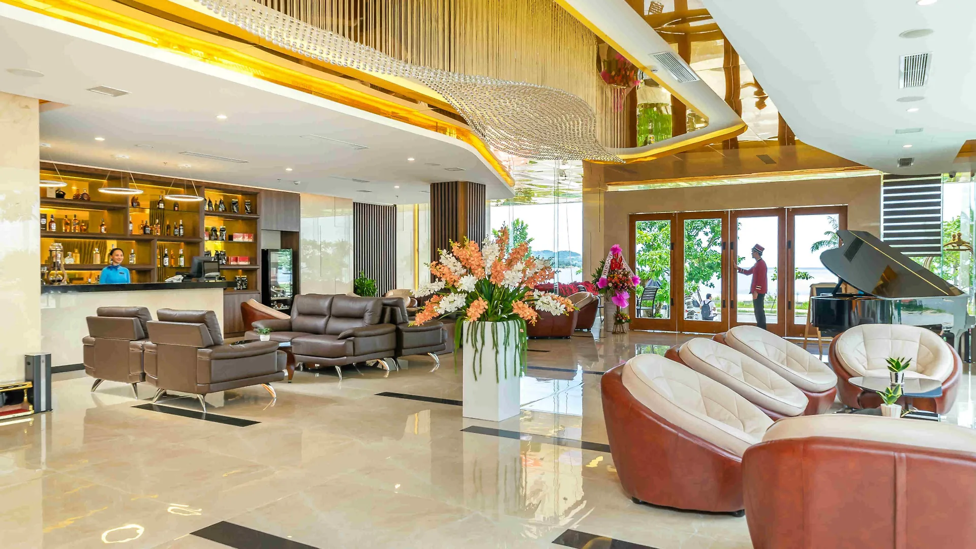 Grand Gold Beach Hotel & Spa Da Nang 4*,  Vietnam