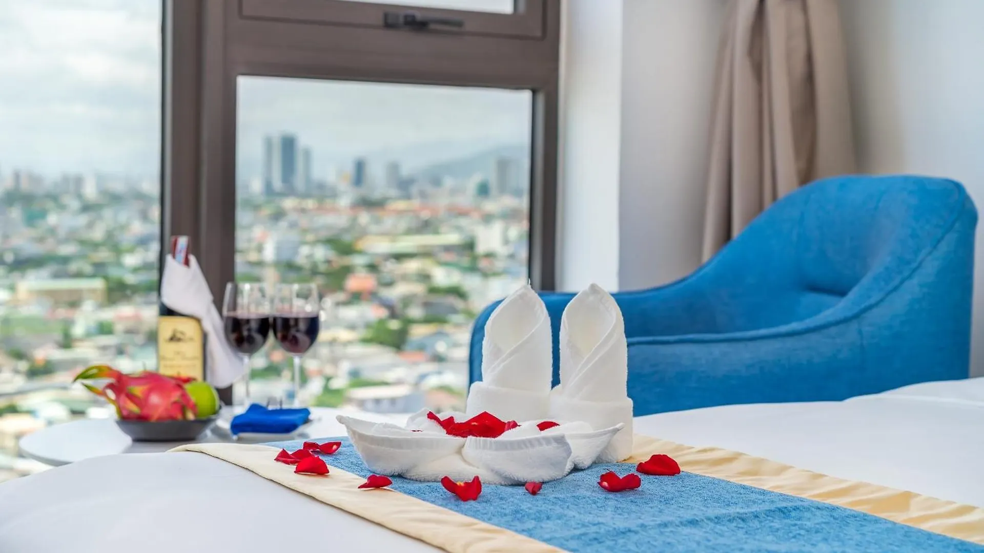 Grand Gold Beach Hotel & Spa Da Nang