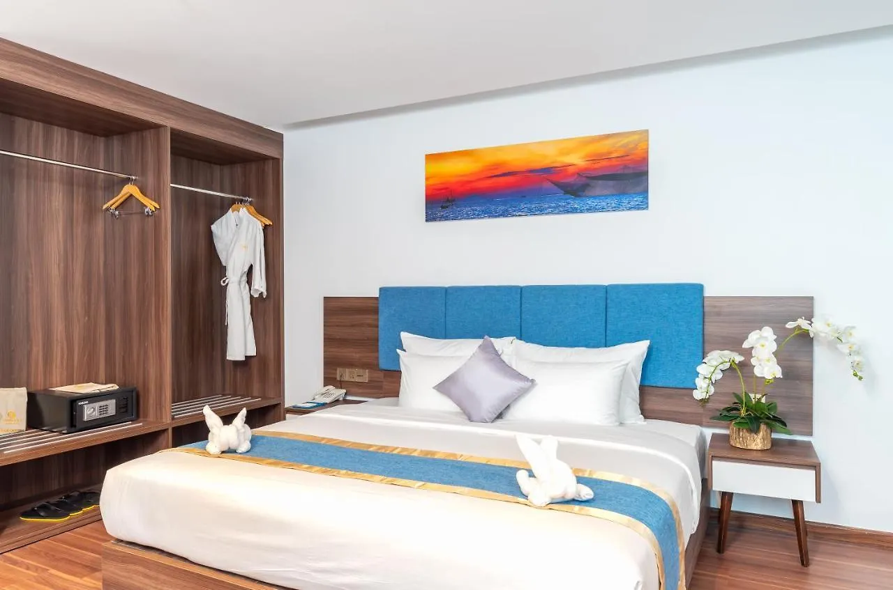 Grand Gold Beach Hotel & Spa Da Nang