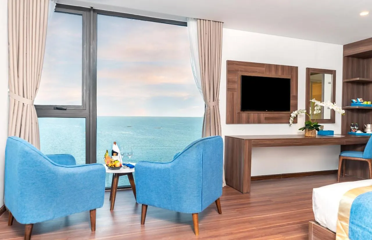 Grand Gold Beach Hotel & Spa Đà Nẵng 4*,